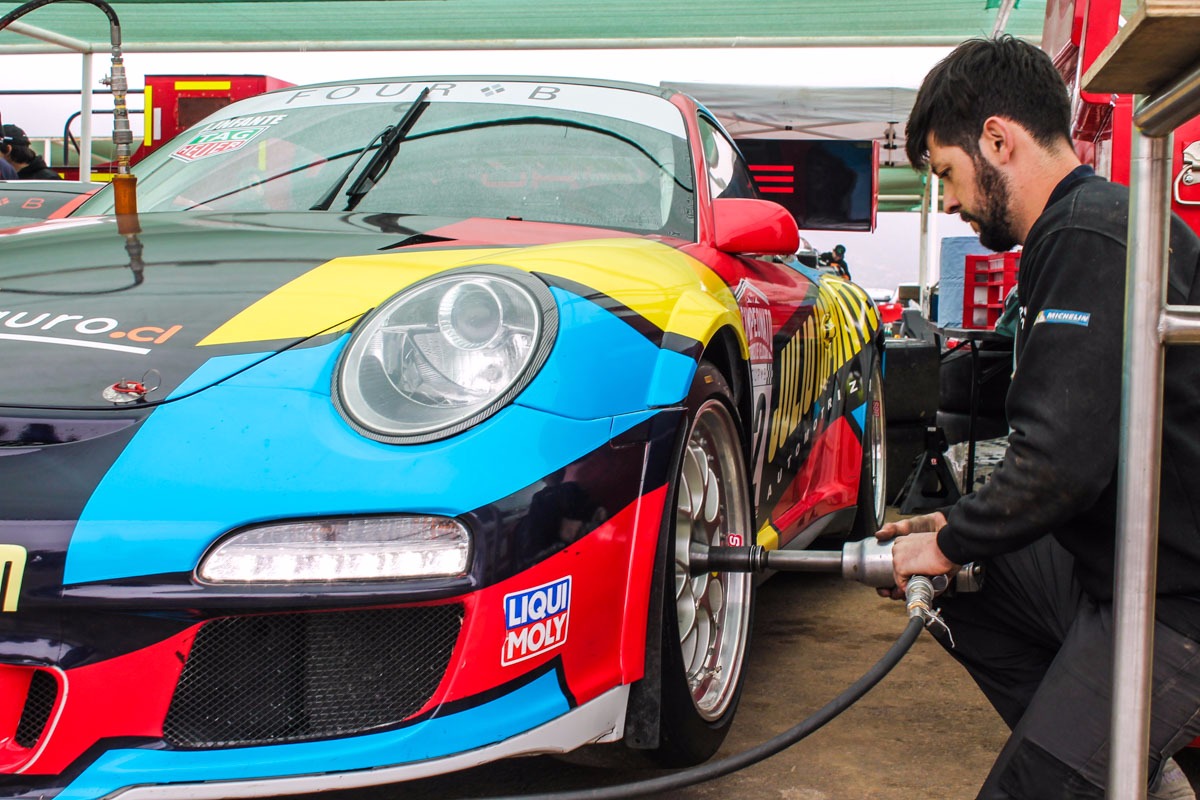 Porsche GT3 Cup 3.8 de Competicion - Foto 14
