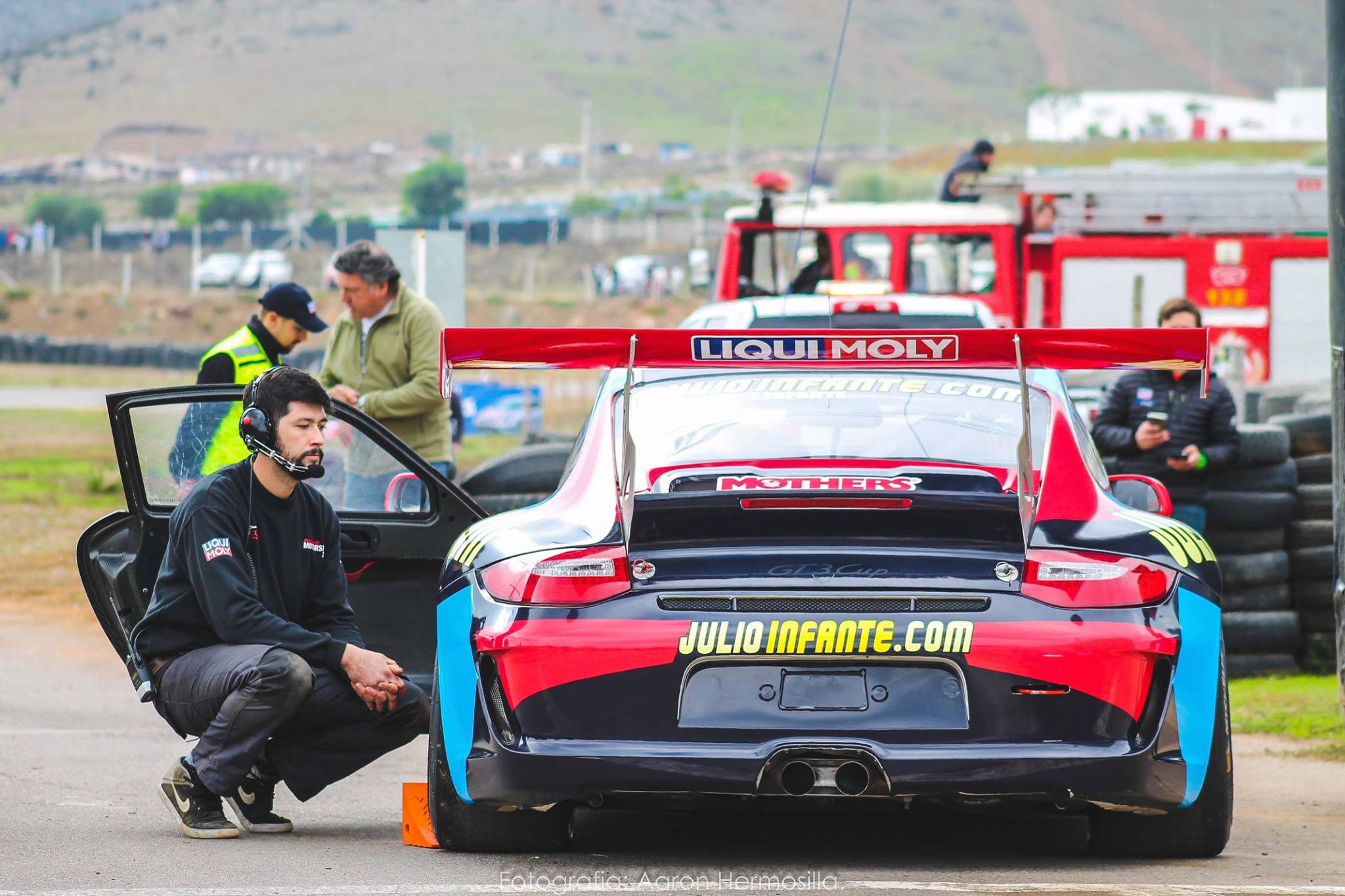 Porsche GT3 Cup 3.8 de Competicion - Foto 7
